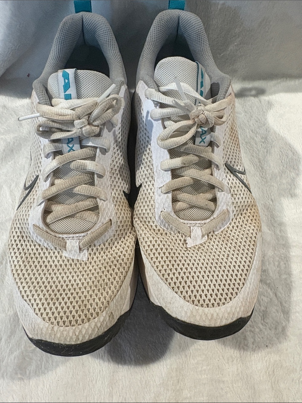 Nike Men's Air Max White and Light Gray Mesh Athletic Sneakers with Teal Accents